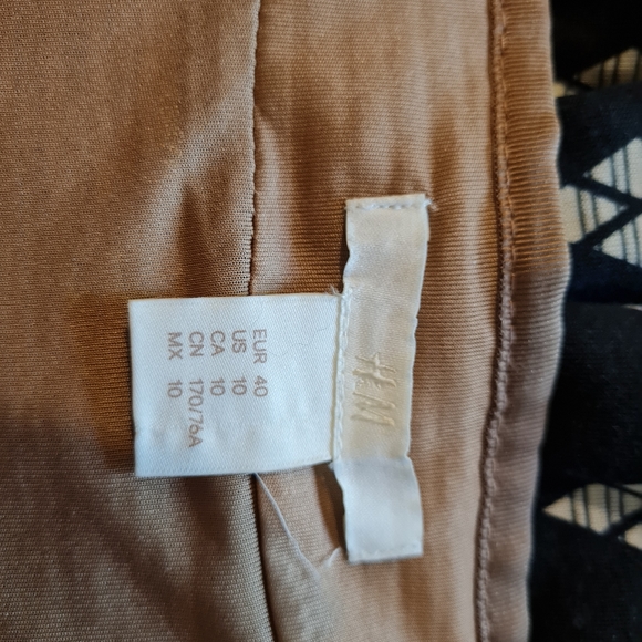 H&m side zip gold sequined skirt - Picture 2 of 5